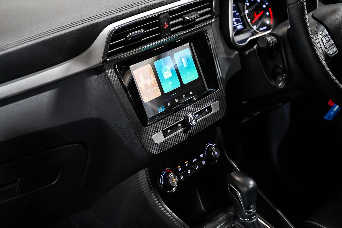 2024 MG ZS Excite AZS1