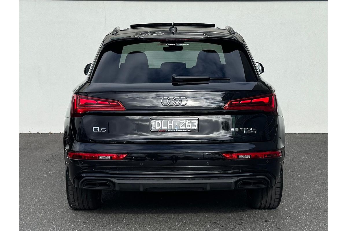 2024 Audi Q5 55 TFSI e S line FY
