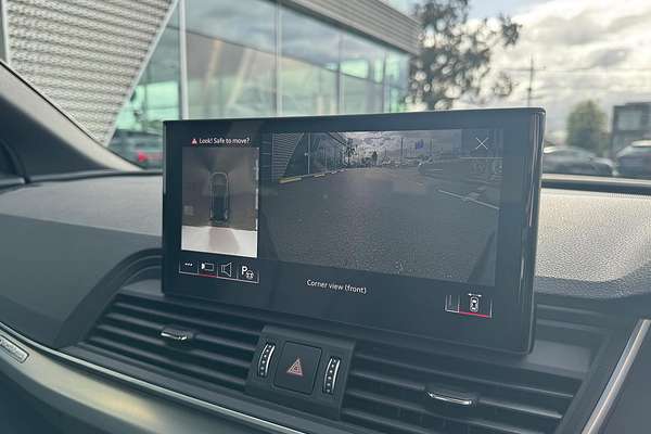 2024 Audi Q5 55 TFSI e S line FY