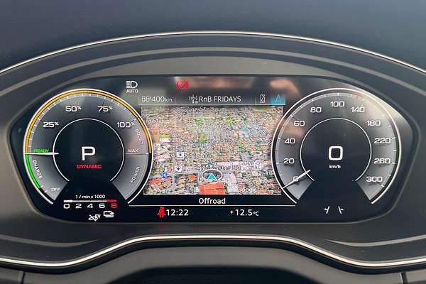 2024 Audi Q5 55 TFSI e S line FY