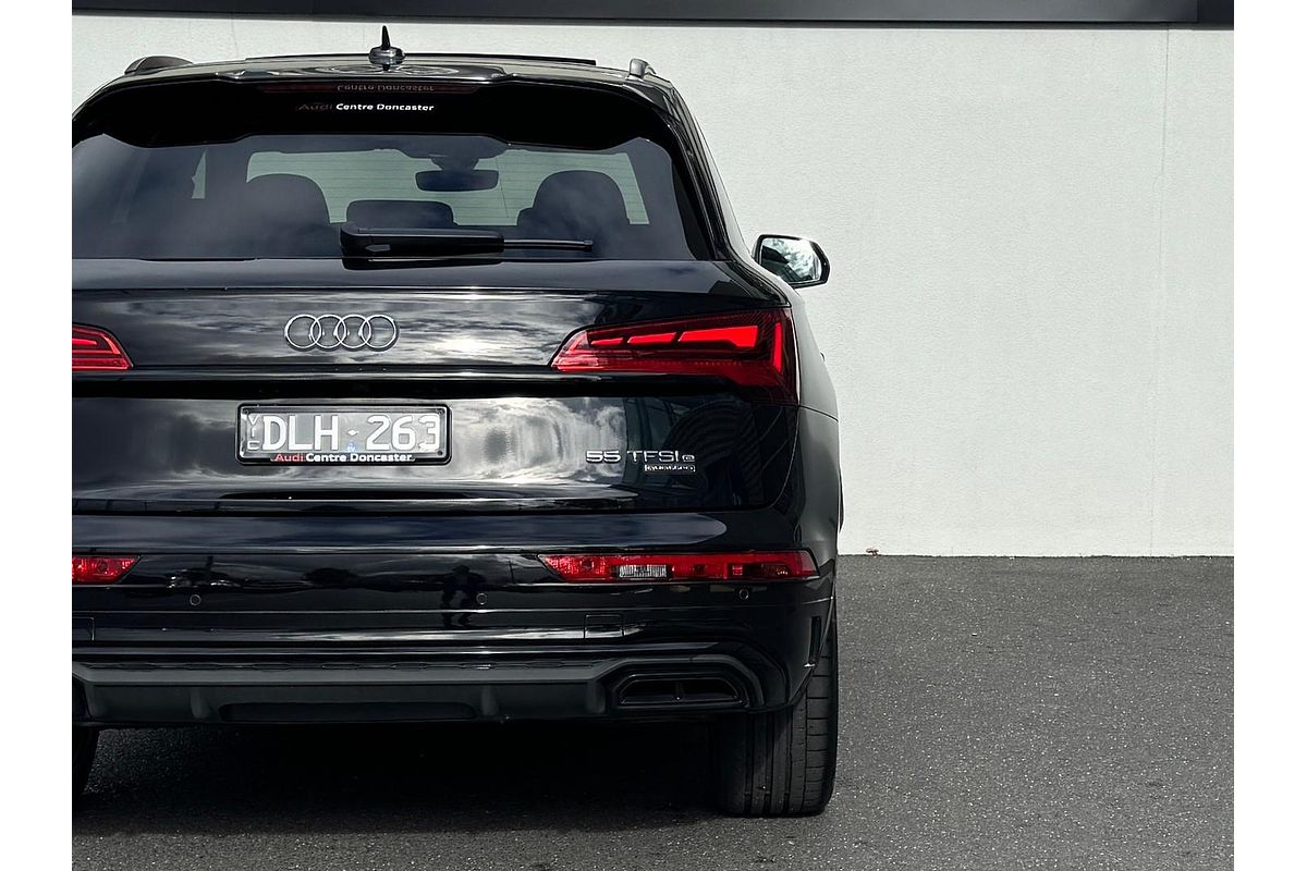 2024 Audi Q5 55 TFSI e S line FY