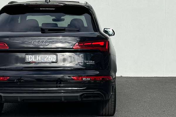 2024 Audi Q5 55 TFSI e S line FY
