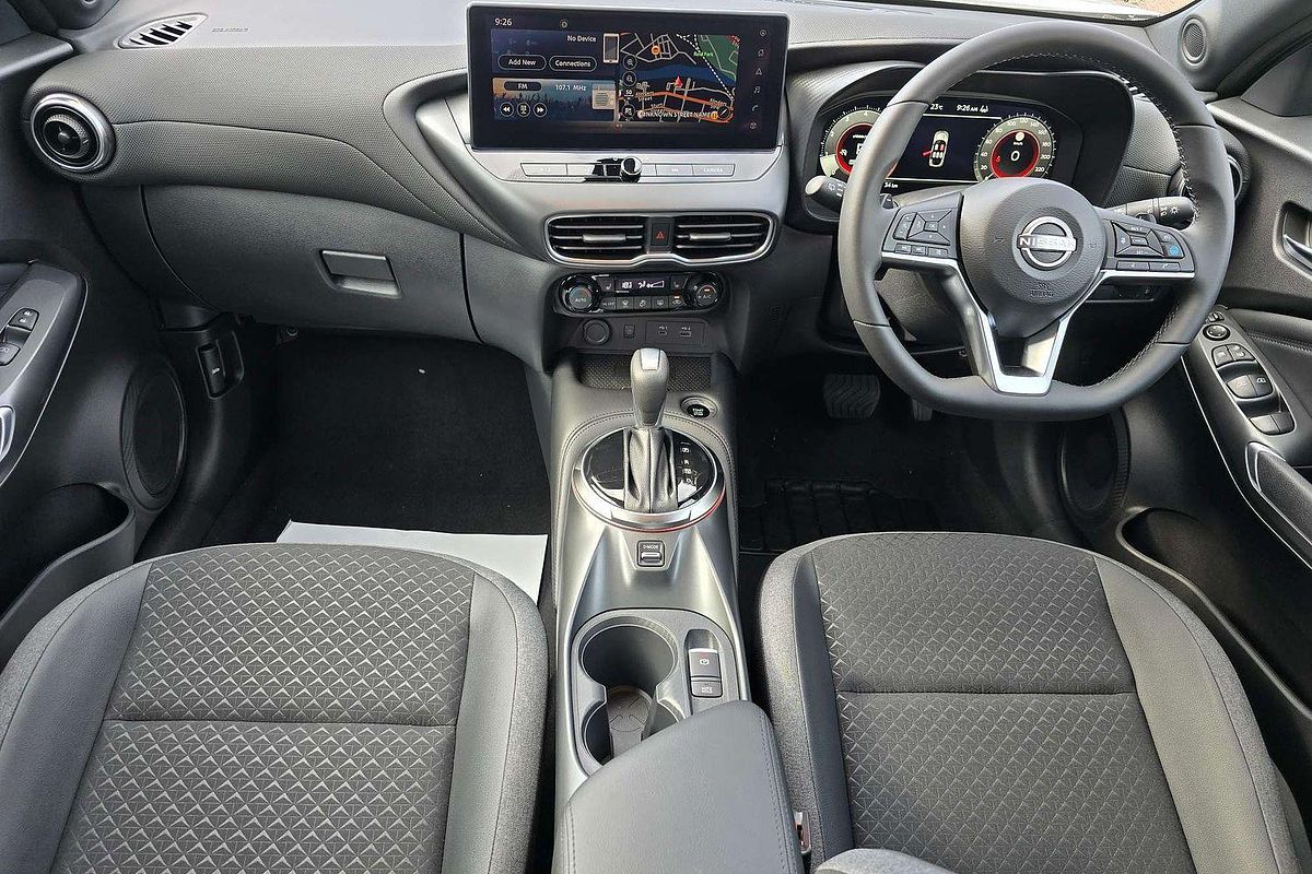2024 Nissan JUKE ST-L F16