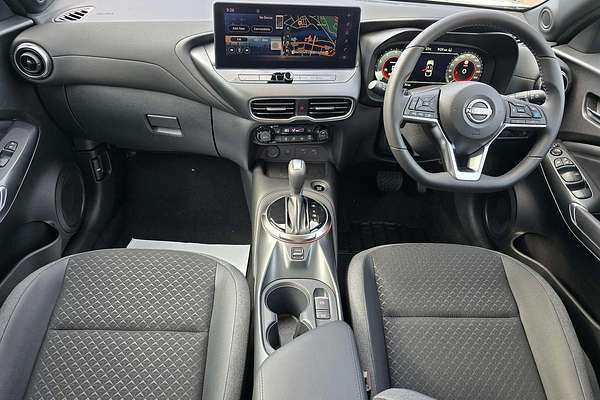 2024 Nissan JUKE ST-L F16