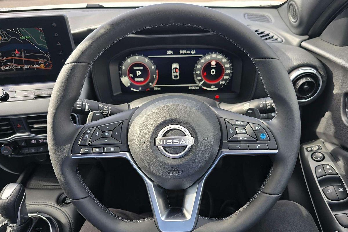 2024 Nissan JUKE ST-L F16