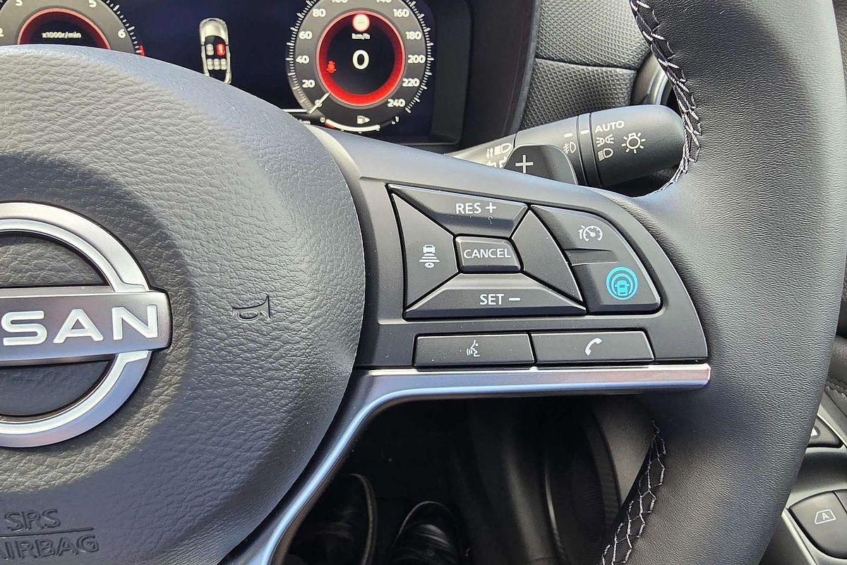 2024 Nissan JUKE ST-L F16