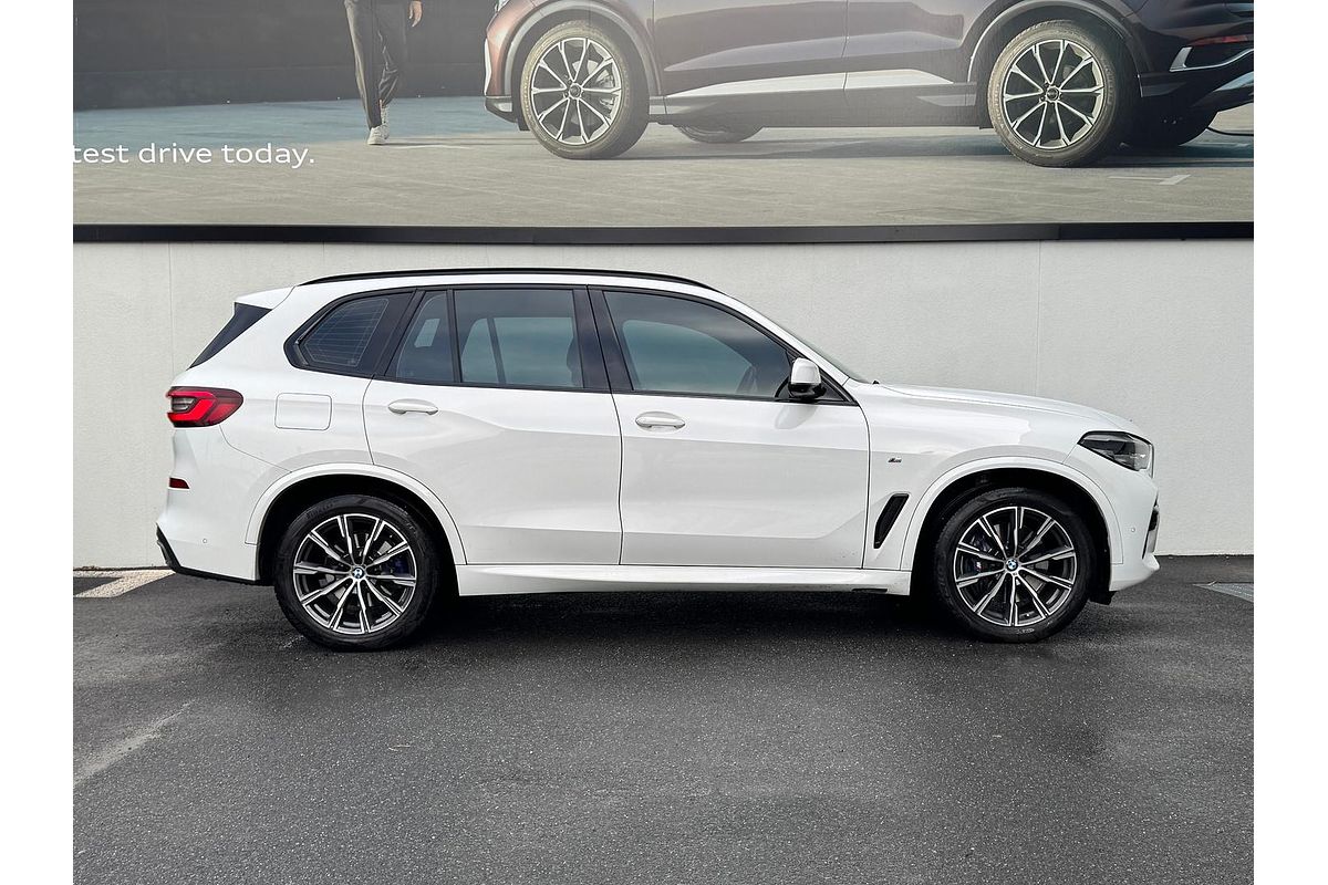 2022 BMW X5 xDrive30d M Sport G05