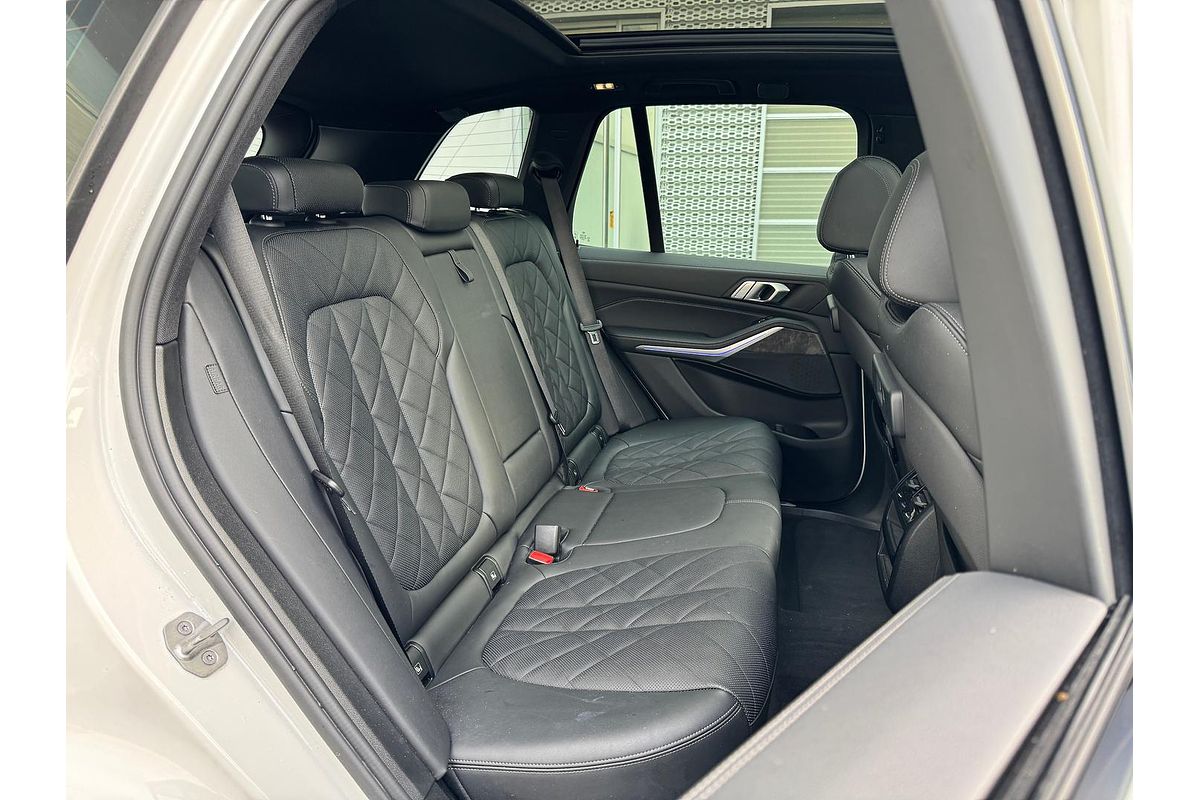 2022 BMW X5 xDrive30d M Sport G05