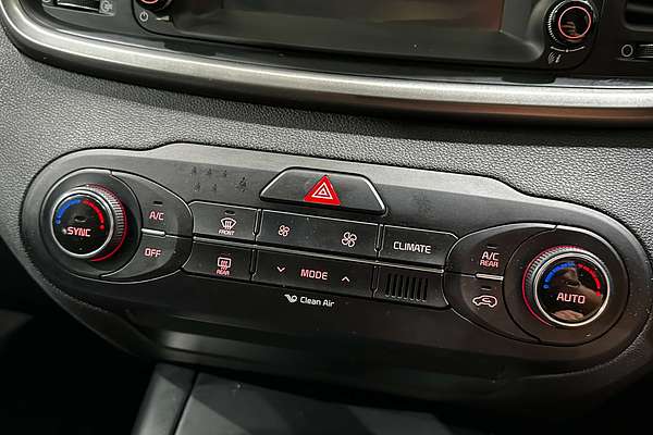 2016 Kia Sorento Si UM