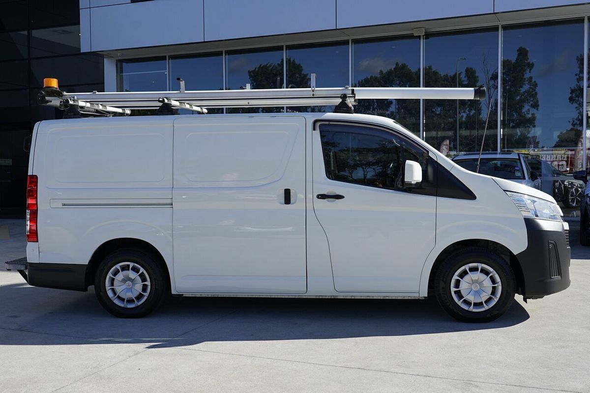 2019 Toyota Hiace GDH300R LWB