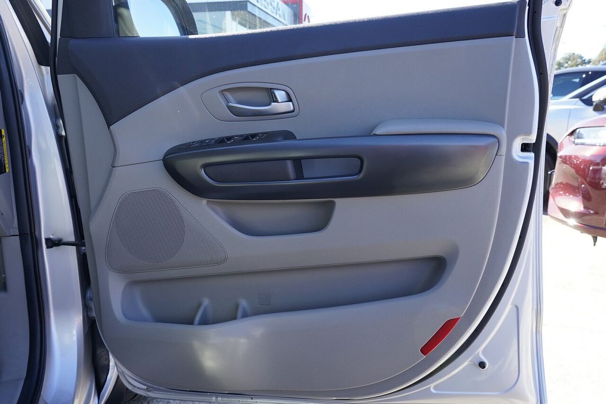 2016 Kia Carnival S YP