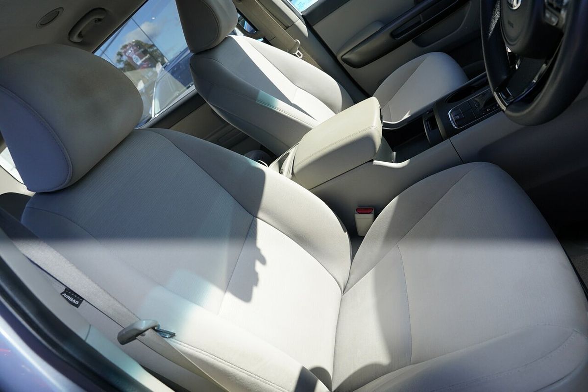 2016 Kia Carnival S YP