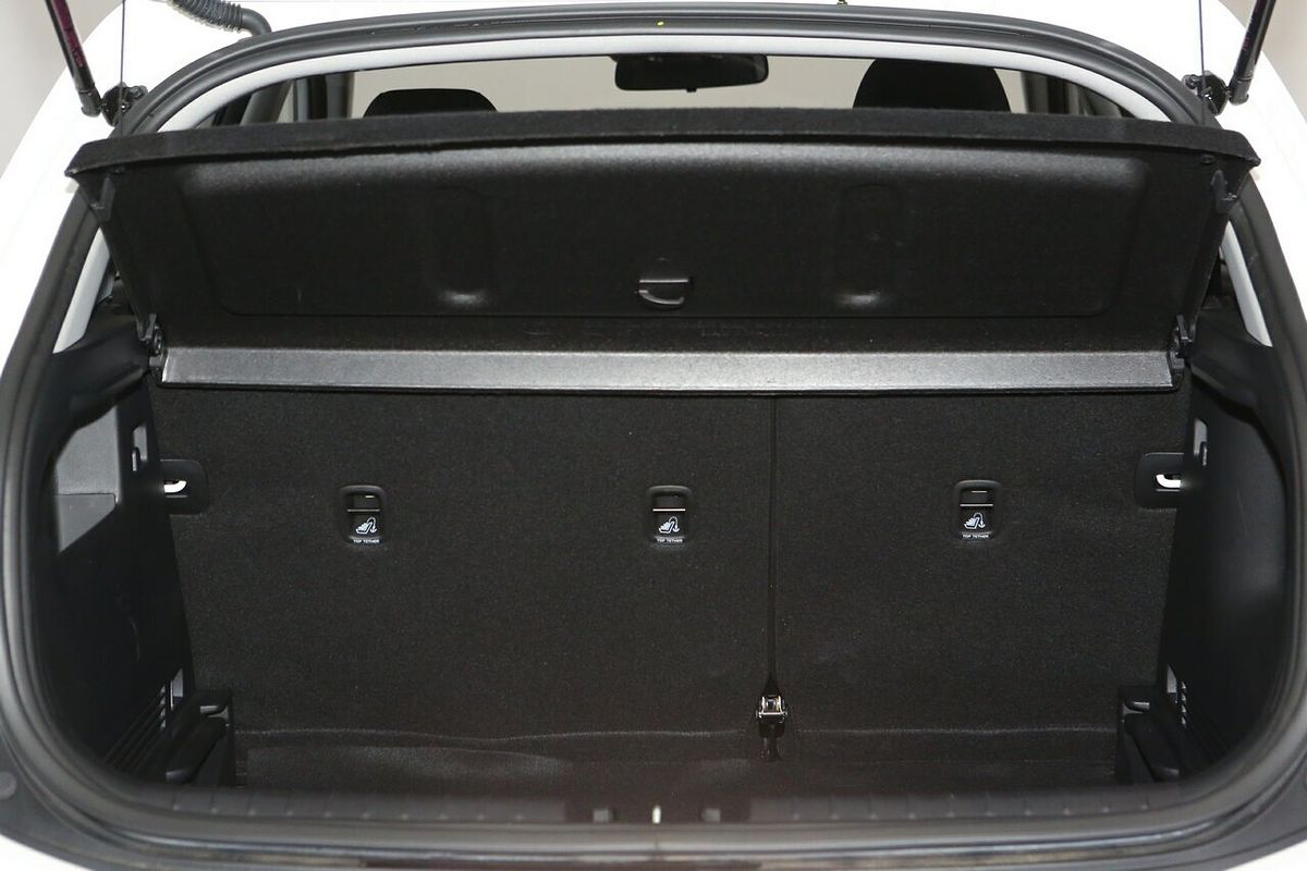 2024 Kia Stonic S YB