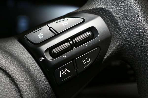 2024 Kia Stonic S YB
