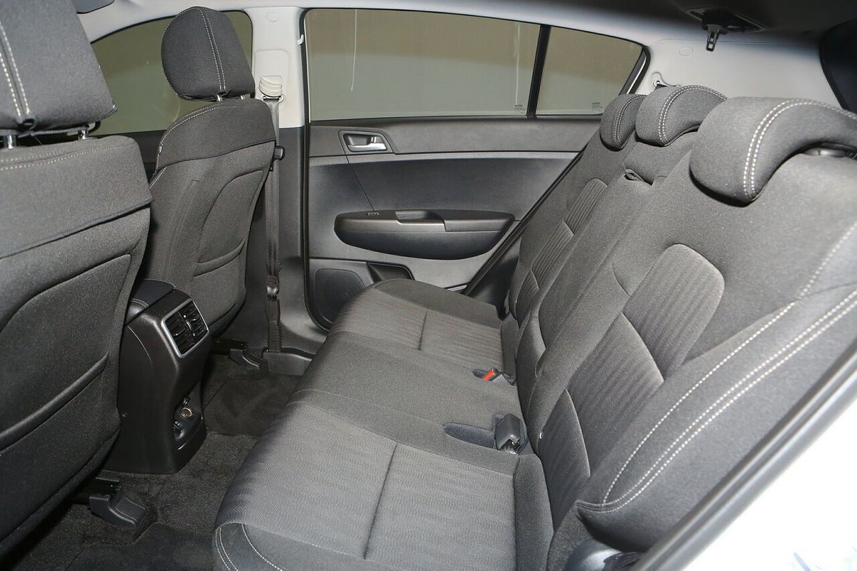 2020 Kia Sportage S QL