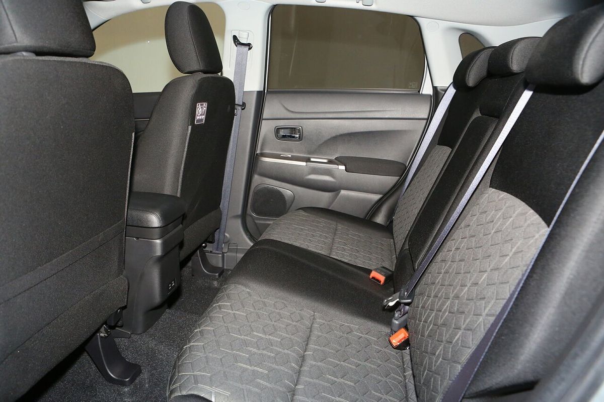 2024 Mitsubishi ASX LS XD