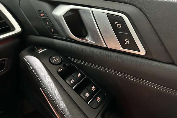 2019 BMW X5 xDrive30d G05