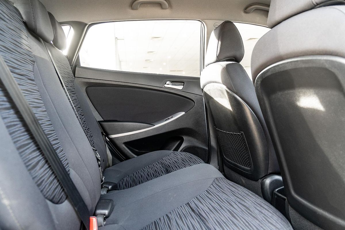 2018 Hyundai Accent Sport RB6