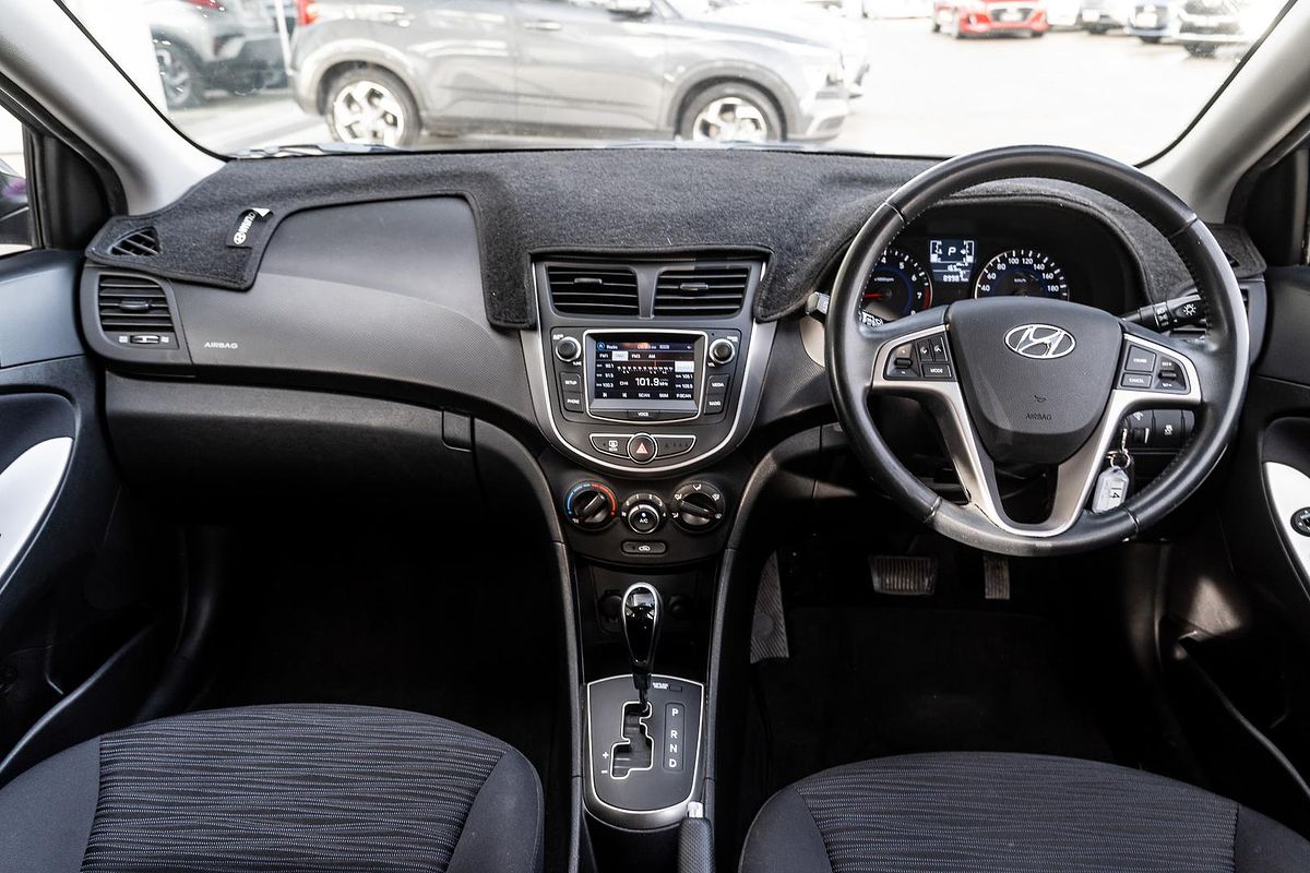 2018 Hyundai Accent Sport RB6