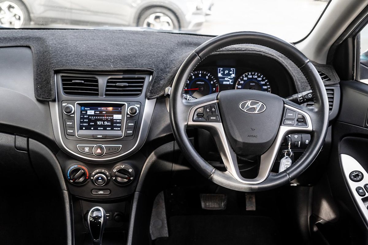2018 Hyundai Accent Sport RB6