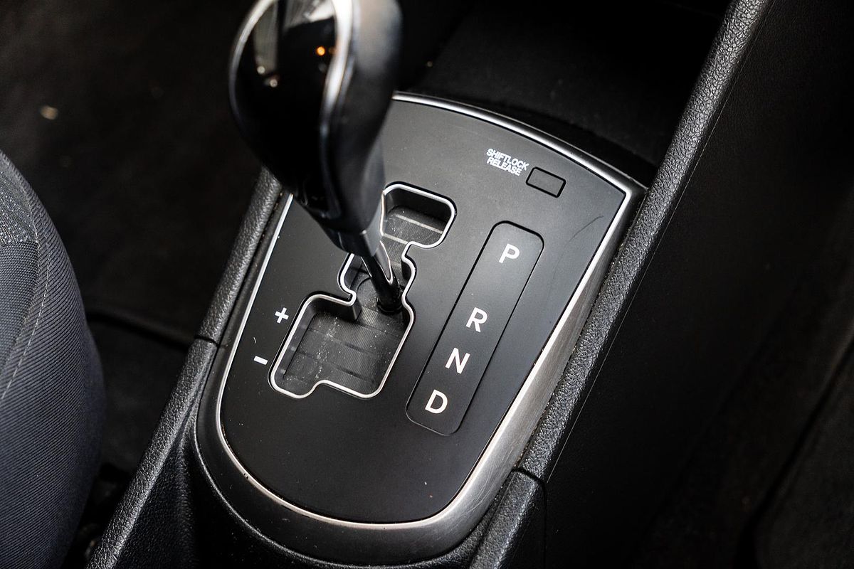 2018 Hyundai Accent Sport RB6