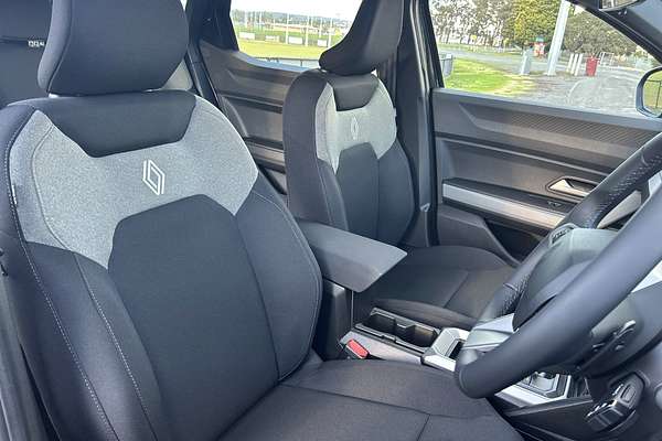 2025 Renault DUSTER