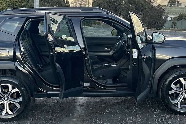 2025 Renault DUSTER