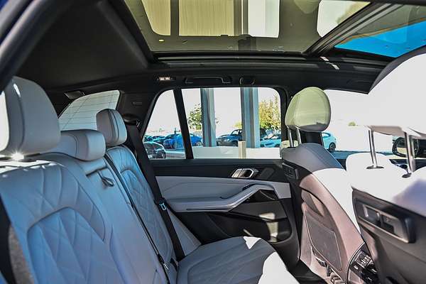 2023 BMW X5 xDrive30d M Sport G05