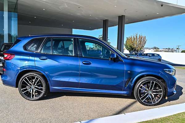 2023 BMW X5 xDrive30d M Sport G05