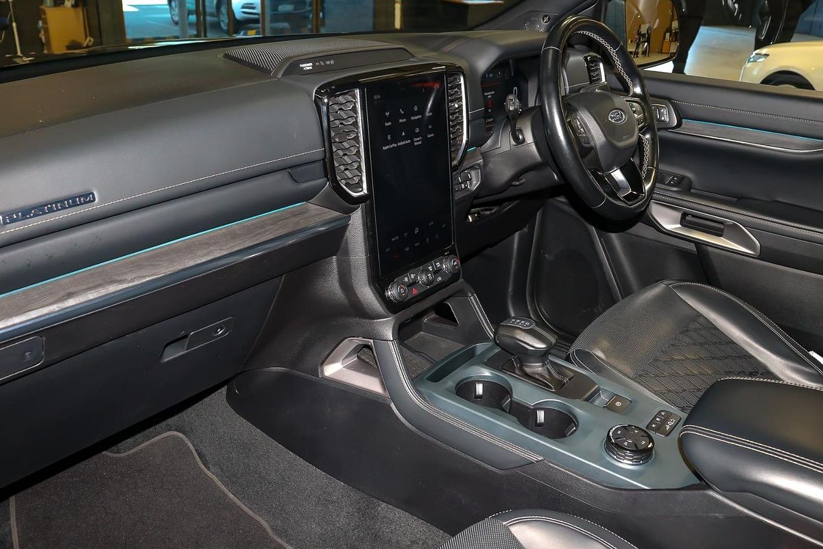 2023 Ford Everest Platinum 3.0L