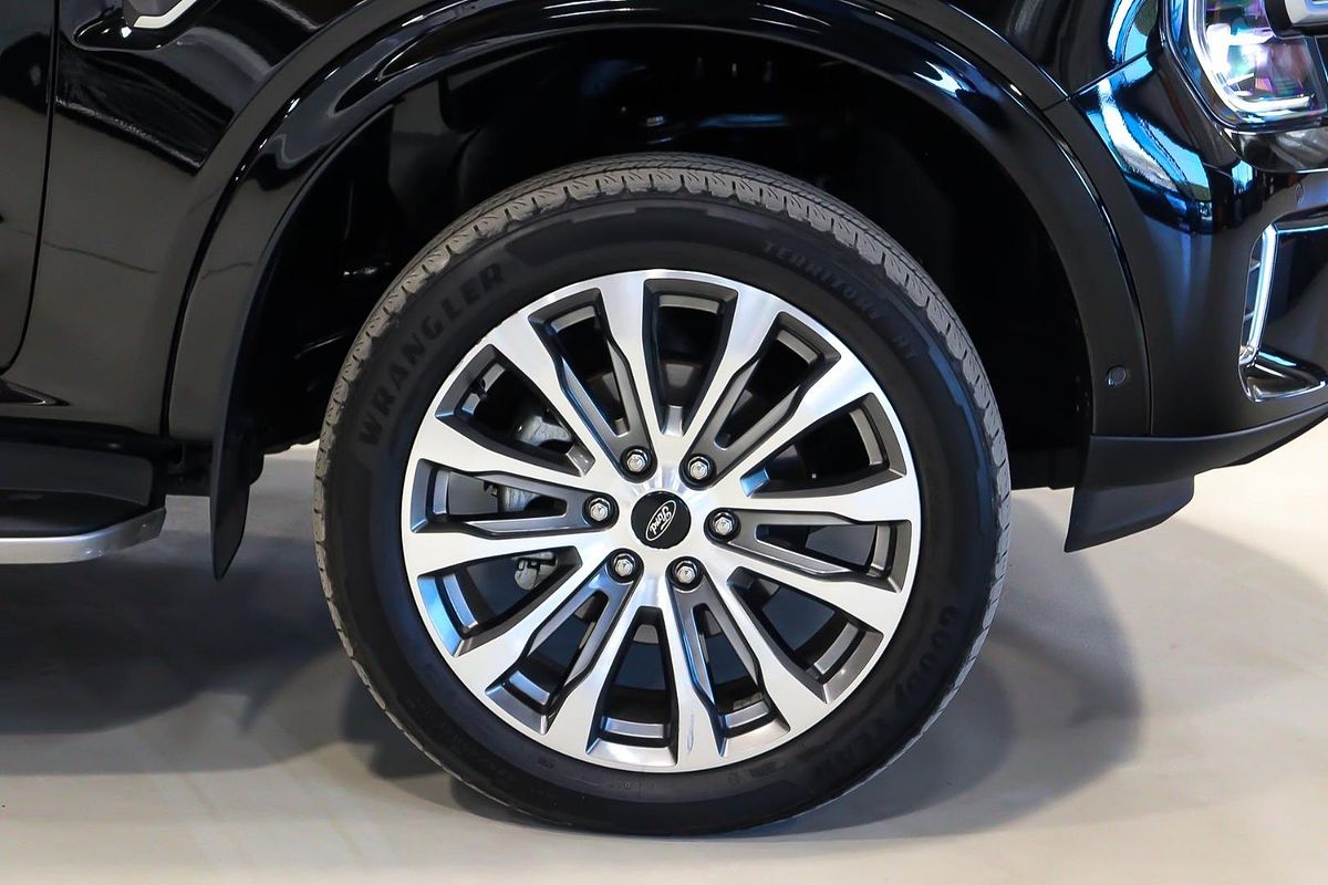 2023 Ford Everest Platinum 3.0L