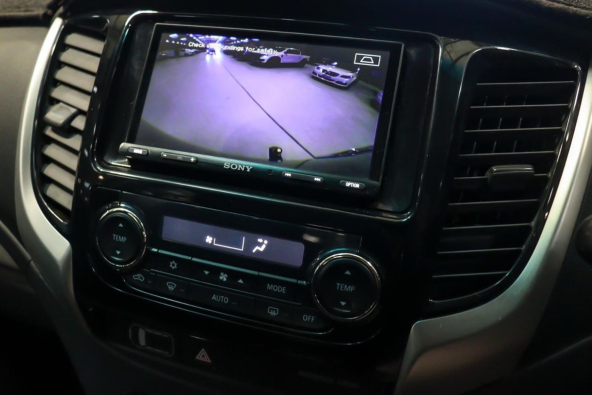 2015 Mitsubishi Triton GLS MQ 4X4
