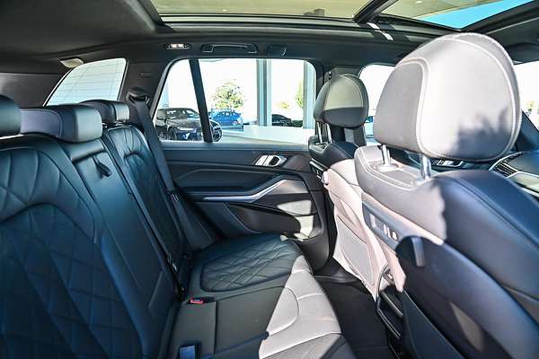 2023 BMW X5 xDrive30d M Sport G05