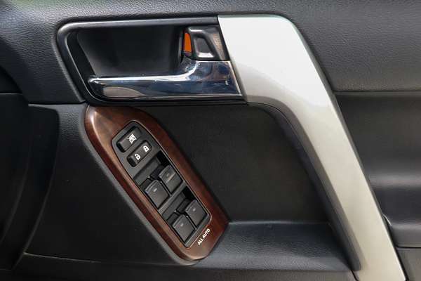 2016 Toyota Landcruiser Prado VX GDJ150R