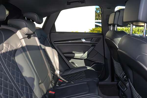 2021 Audi Q5 50 TDI S line FY