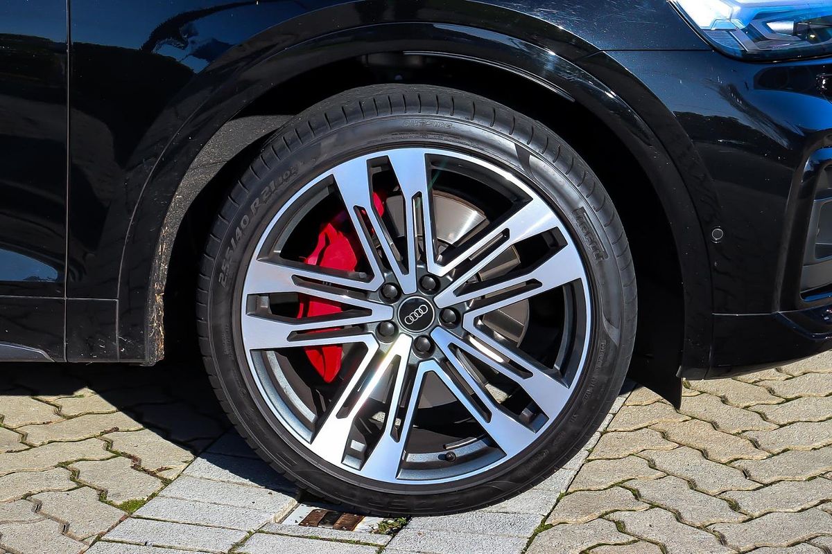 2021 Audi Q5 50 TDI S line FY