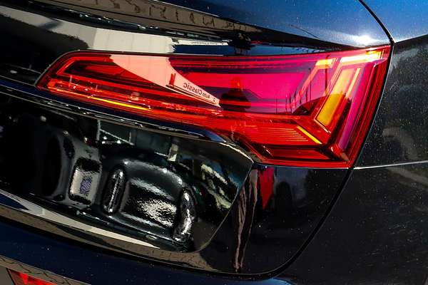 2021 Audi Q5 50 TDI S line FY