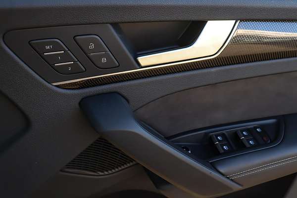 2021 Audi Q5 50 TDI S line FY