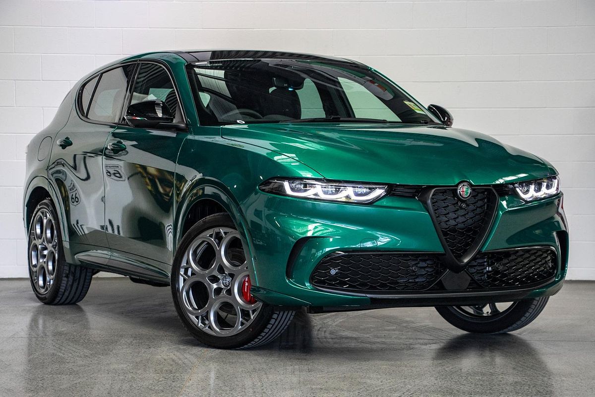 2025 Alfa Romeo Tonale Tributo Italiano Plug-In Hybrid Series 1