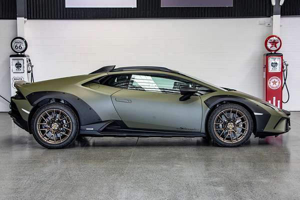 2024 Lamborghini Huracan Sterrato 724