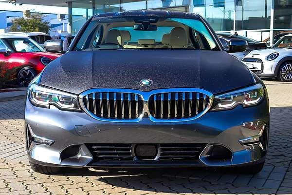 2020 BMW 3 Series 330e Luxury Line G20