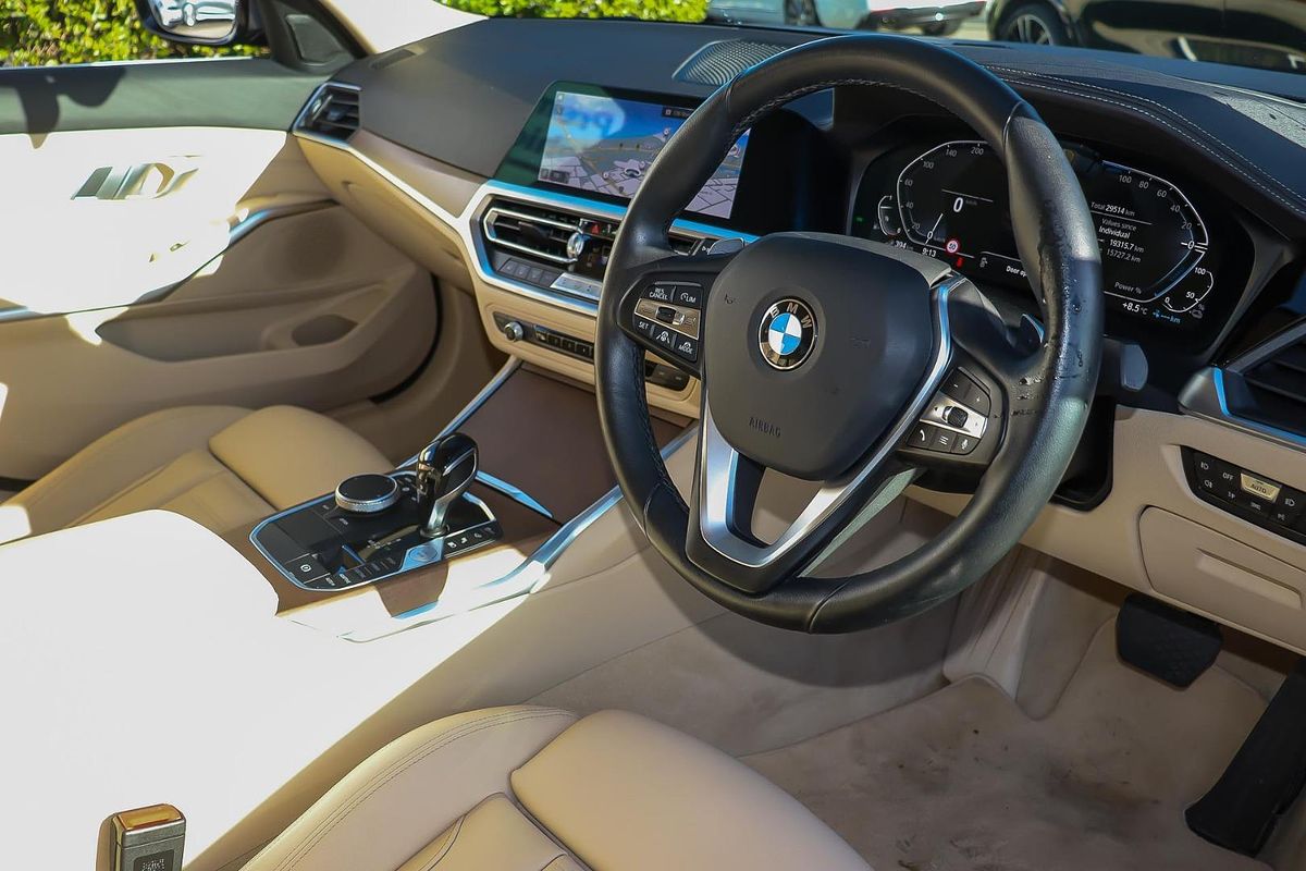 2020 BMW 3 Series 330e Luxury Line G20