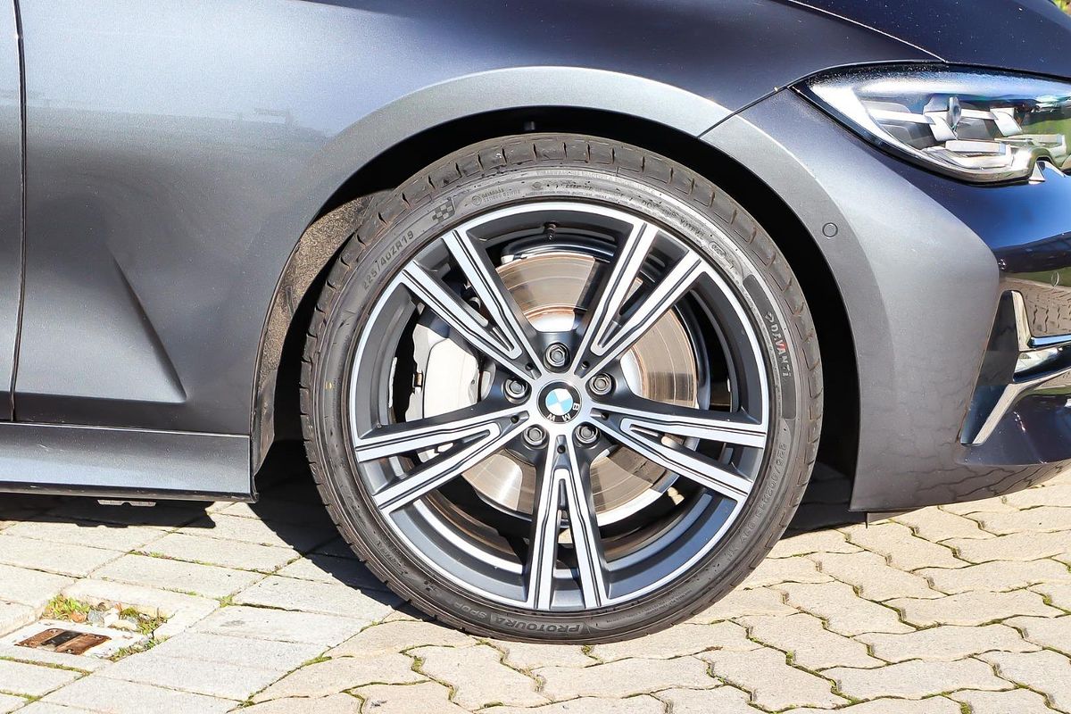 2020 BMW 3 Series 330e Luxury Line G20
