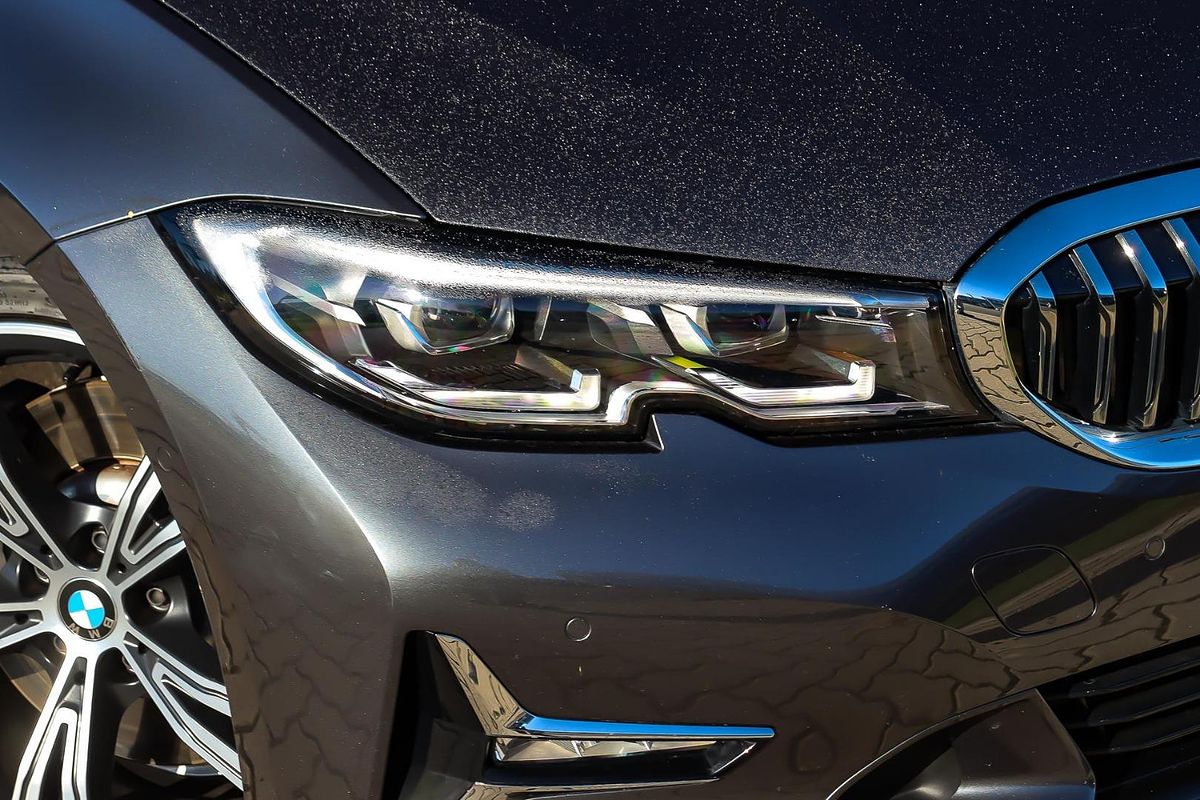 2020 BMW 3 Series 330e Luxury Line G20
