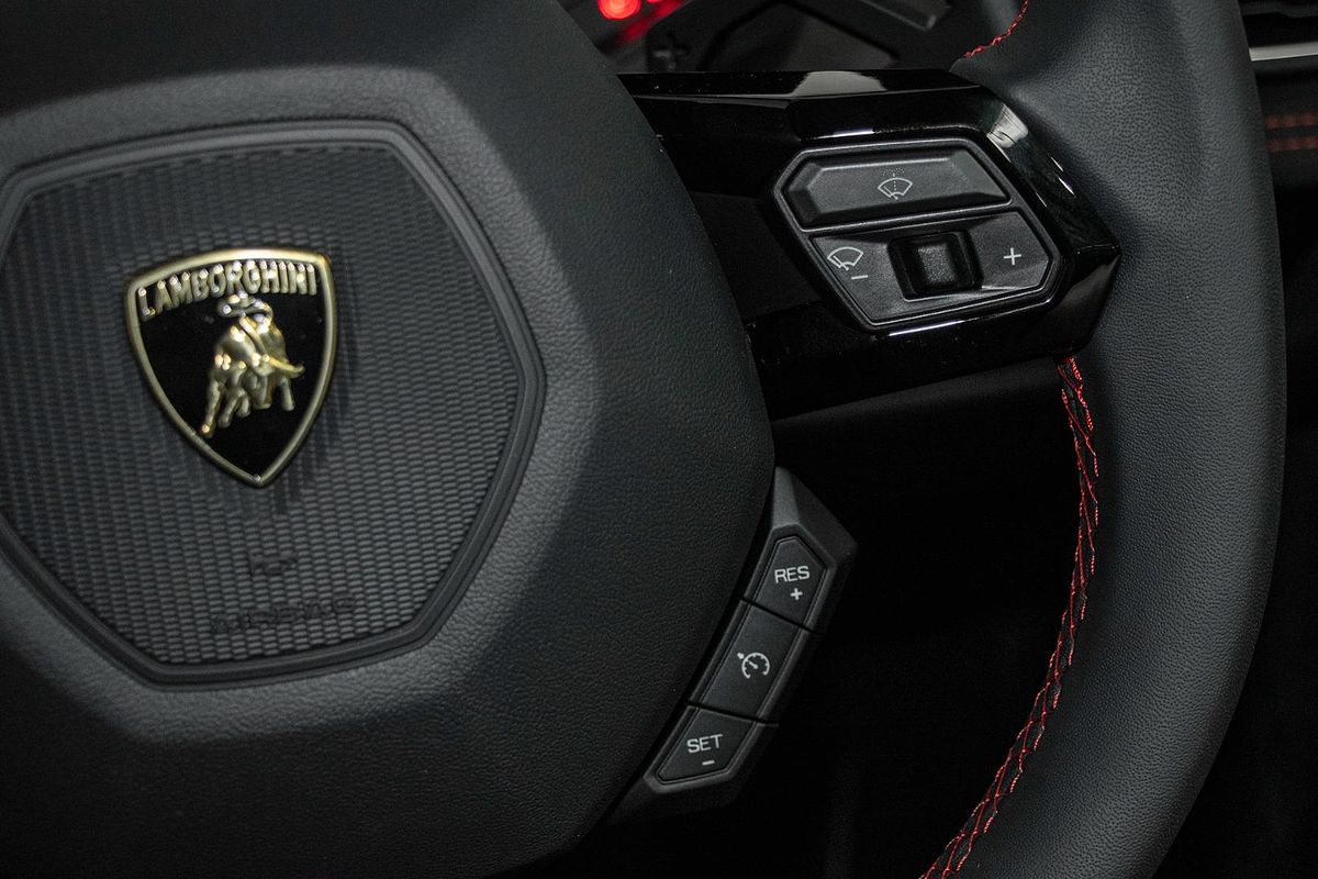 2024 Lamborghini Huracan Sterrato 724