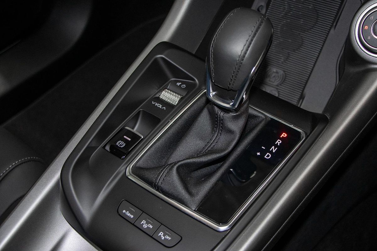 2025 Alfa Romeo Tonale Tributo Italiano Plug-In Hybrid Series 1
