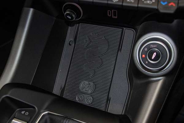 2025 Alfa Romeo Tonale Tributo Italiano Plug-In Hybrid Series 1