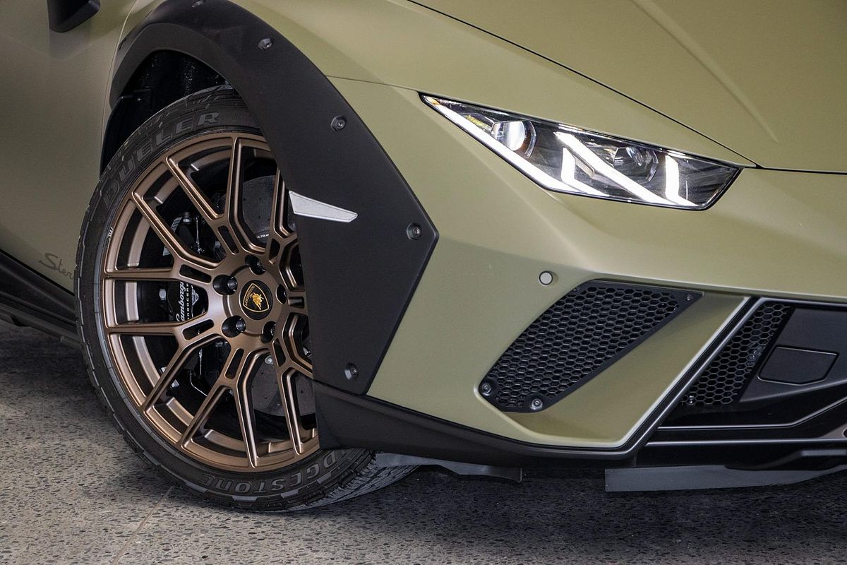 2024 Lamborghini Huracan Sterrato 724