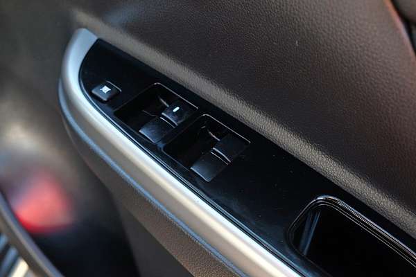 2019 Mitsubishi Triton GLS MR 4X4
