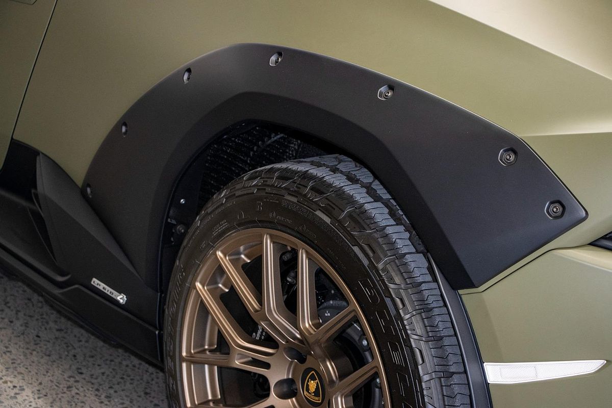 2024 Lamborghini Huracan Sterrato 724